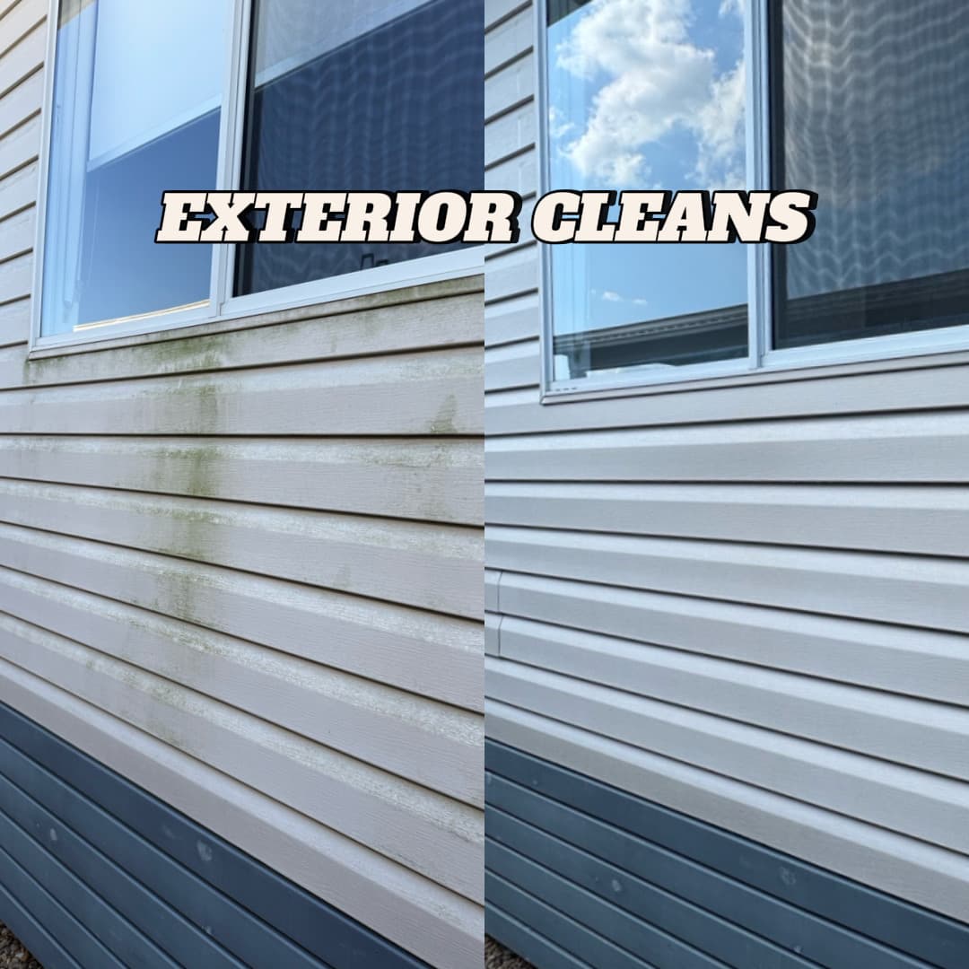 Before and after comparison of dirty vinyl siding with algae versus clean siding after washing.
